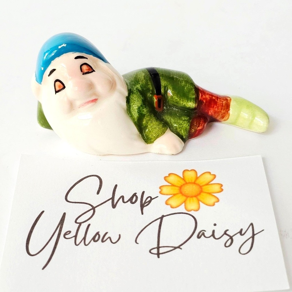 Vintage Disney Sleepy Dwarf Ceramic Figurine‎ Japan Snow White Seven Dwarfs